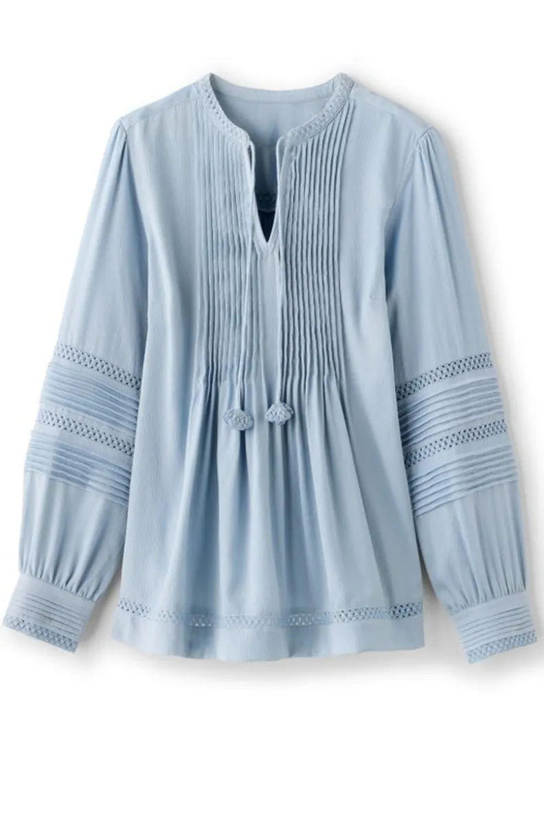 Best Soft Surroundings Connie Lace Trim Crepe Top BlueFog