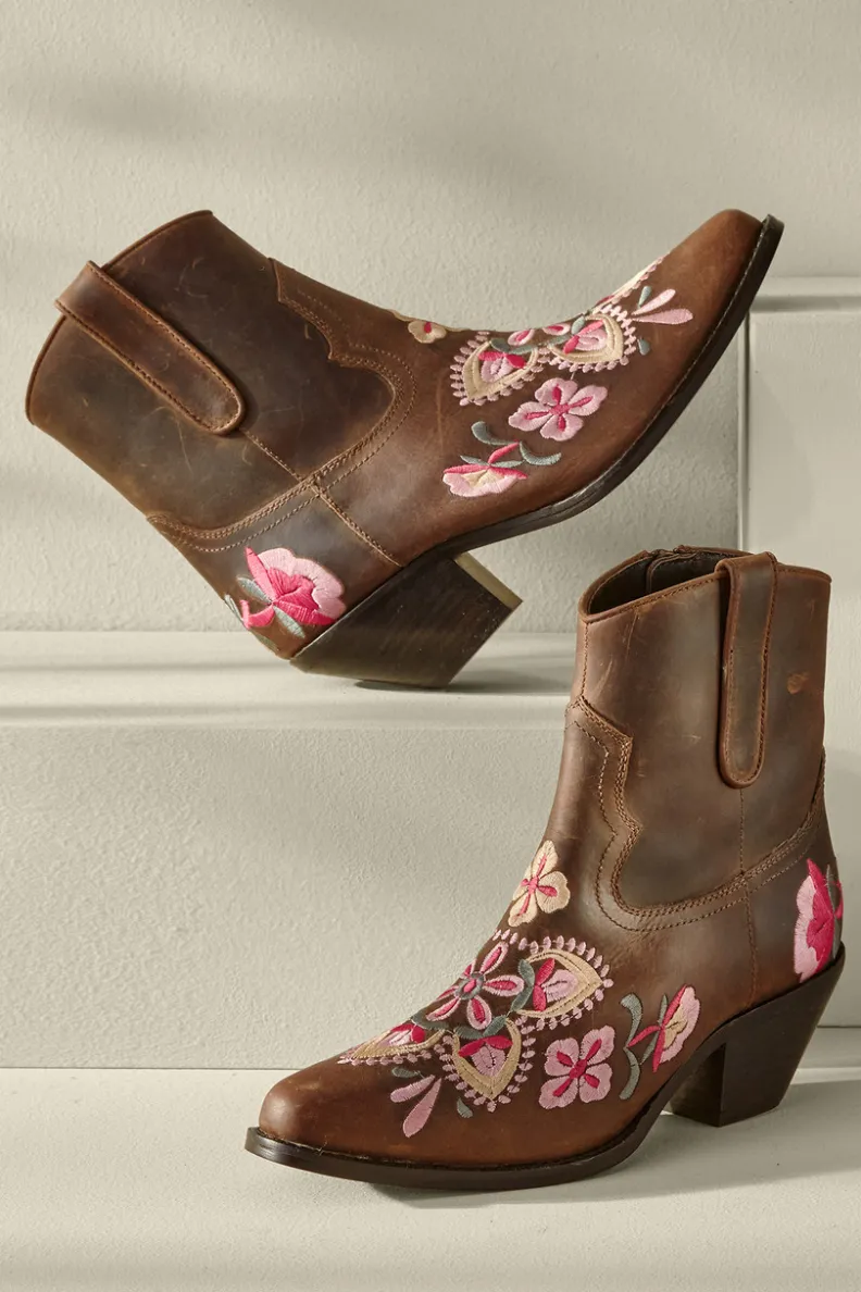 Fashion Soft Surroundings Diba True Cainsville Embroidered Bootie