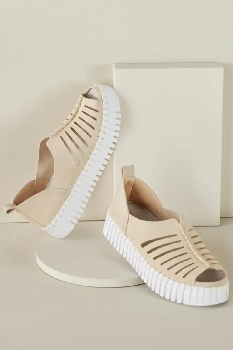 New Soft Surroundings Ilse Jacobsen Tulip Open Sneaker