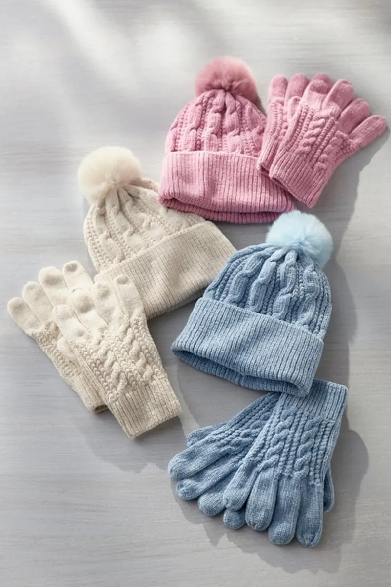 Sale Soft Surroundings Jules Chenille Hat & Gloves Set