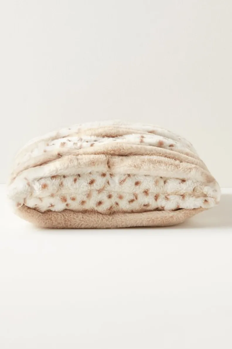 Discount Soft Surroundings La Parisienne Faux Fur Pillow