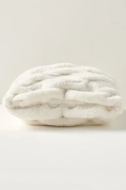 Discount Soft Surroundings La Parisienne Faux Fur Pillow