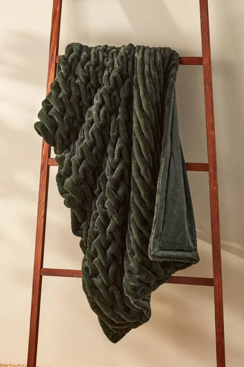 Clearance Soft Surroundings La Parisienne Faux Fur Throw