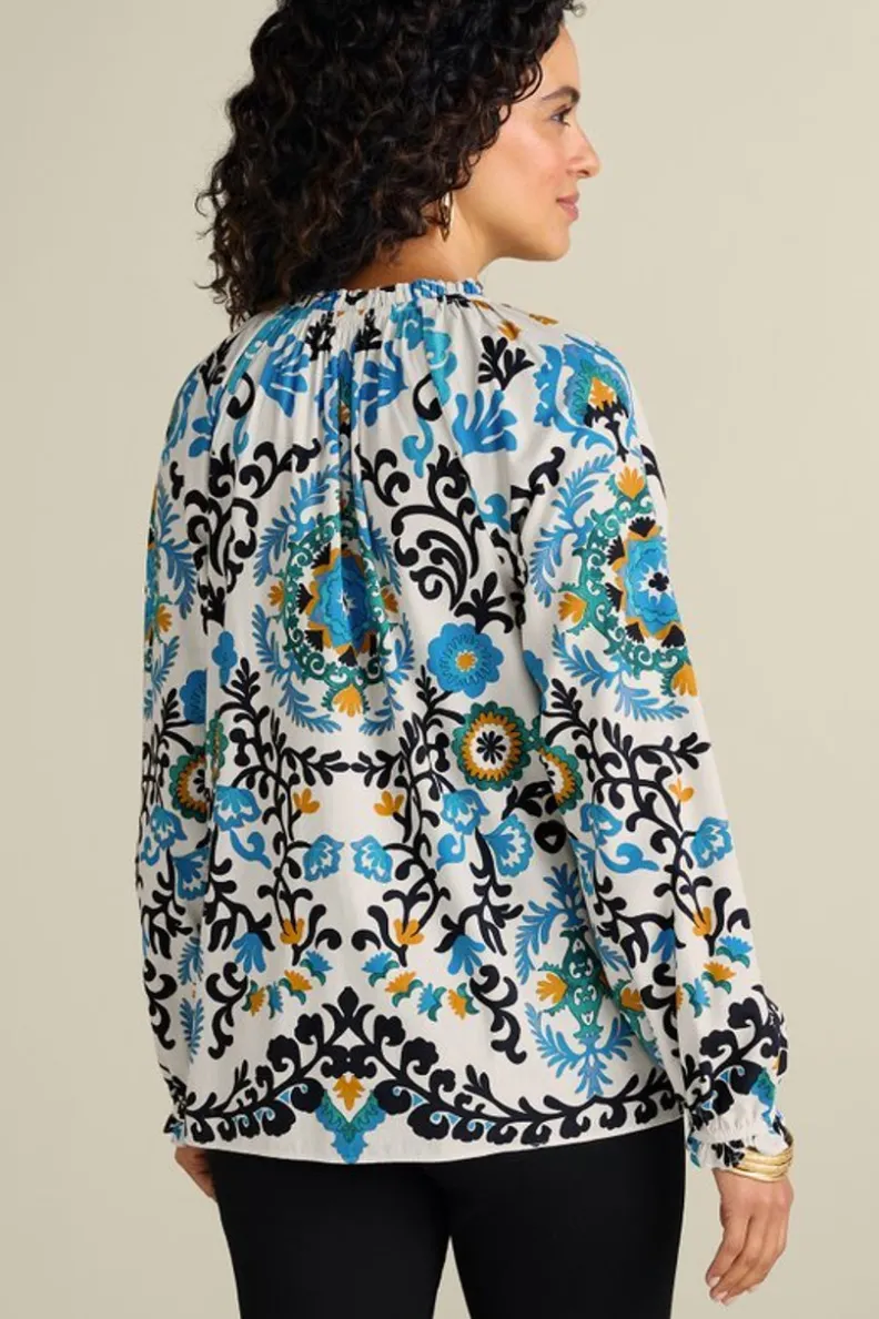 Fashion Soft Surroundings Leona Long Sleeve Top TibetanScarf