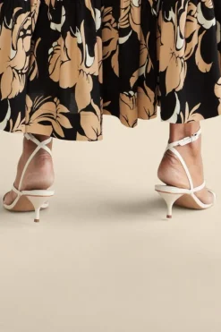 Discount Soft Surroundings Schutz Helene Kitten Heel Sandal Pearl